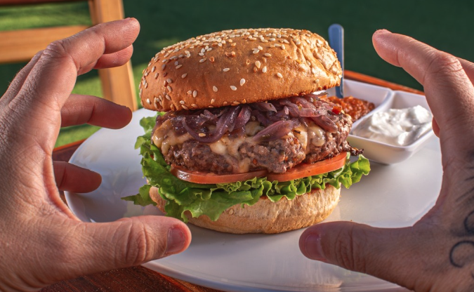 Tua Casa Hamburgueria e Petiscaria - Foto 2